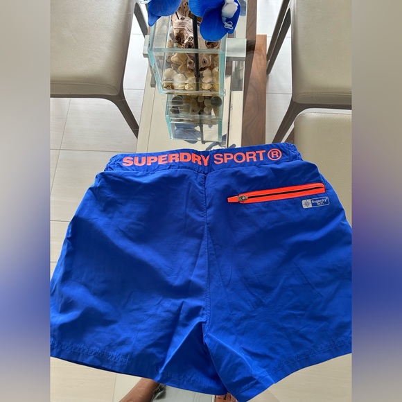 SUPER DRY SPORT SHORT - Picture 2 of 4